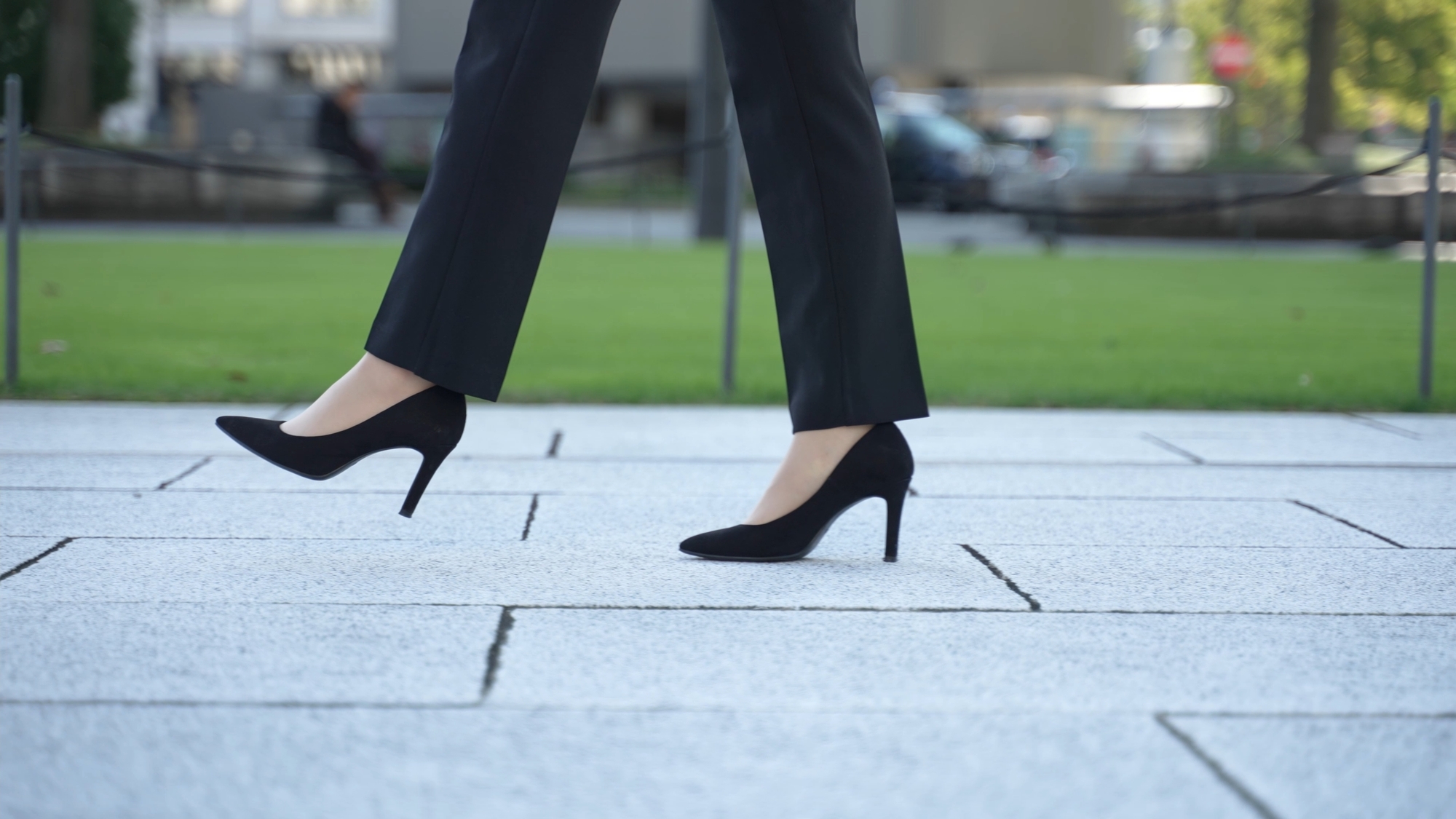 足に合わない靴を履く